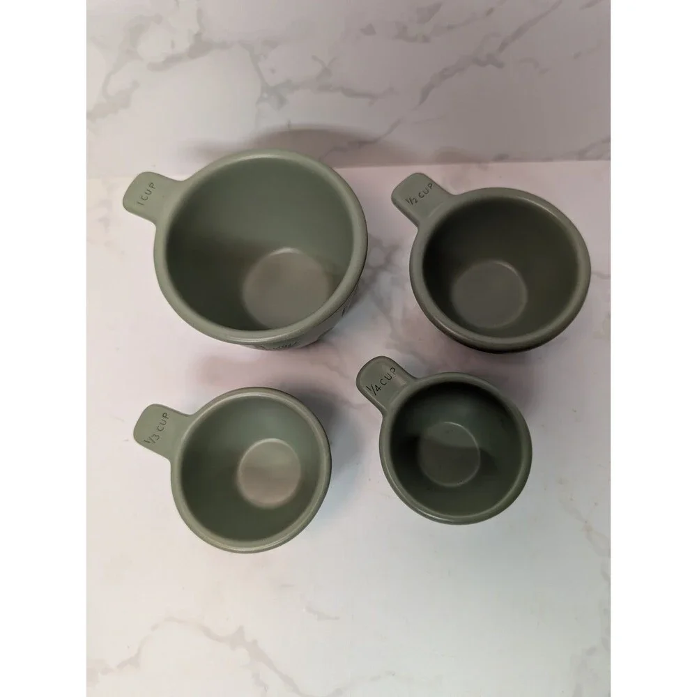 Pfaltzgraff Winterwood 4-Piece Ceramic Measuring Cup Set 1, 1/2, 1/3 & 1/4 Cup